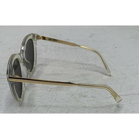 MY MELODY Kids Sunglasses w/ Case & Glass Cleaner - Picture 6 of 8